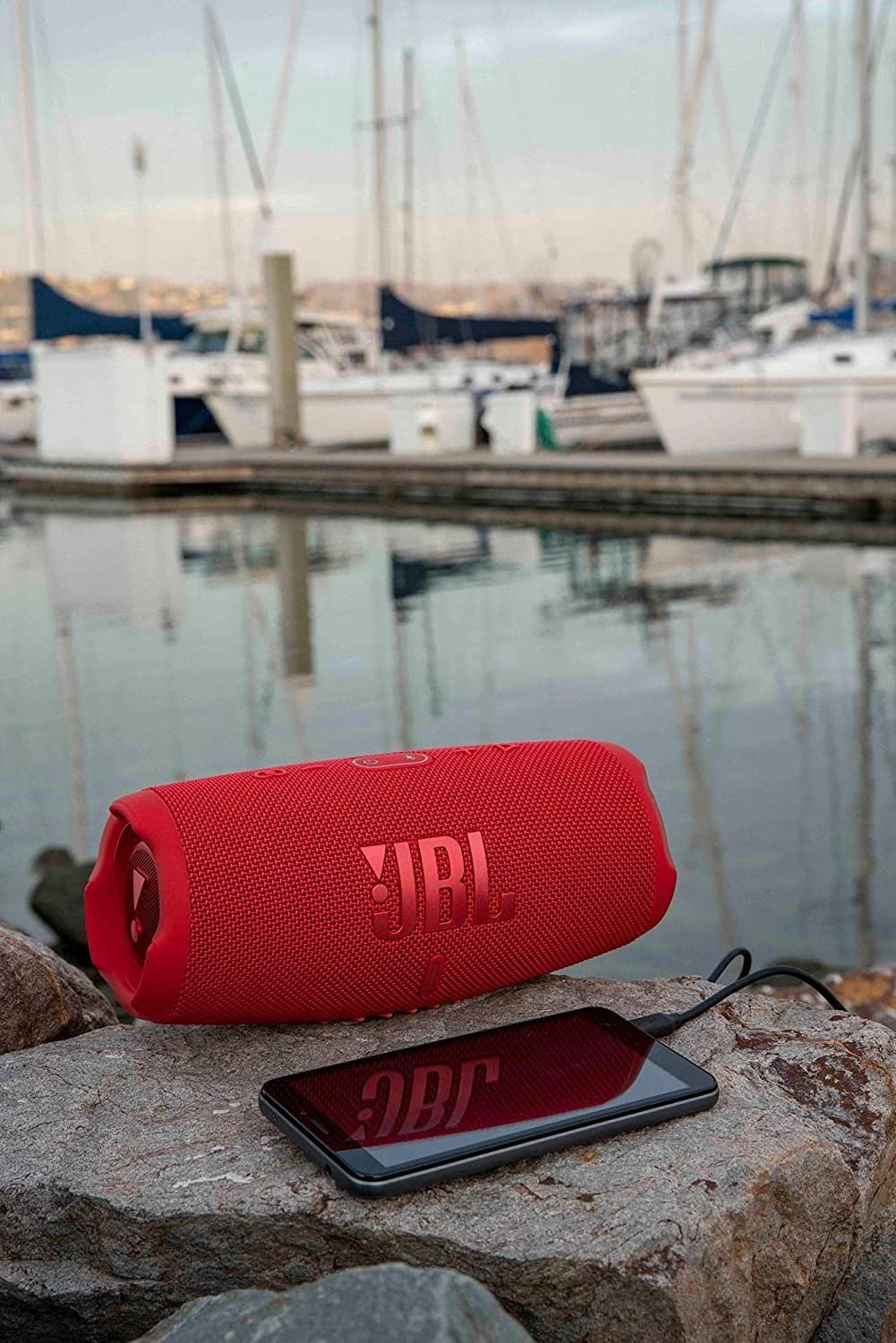 JBL CHARGE 5 - Portable Bluetooth Speaker with IP67 Waterproof and USB Charge out - Red